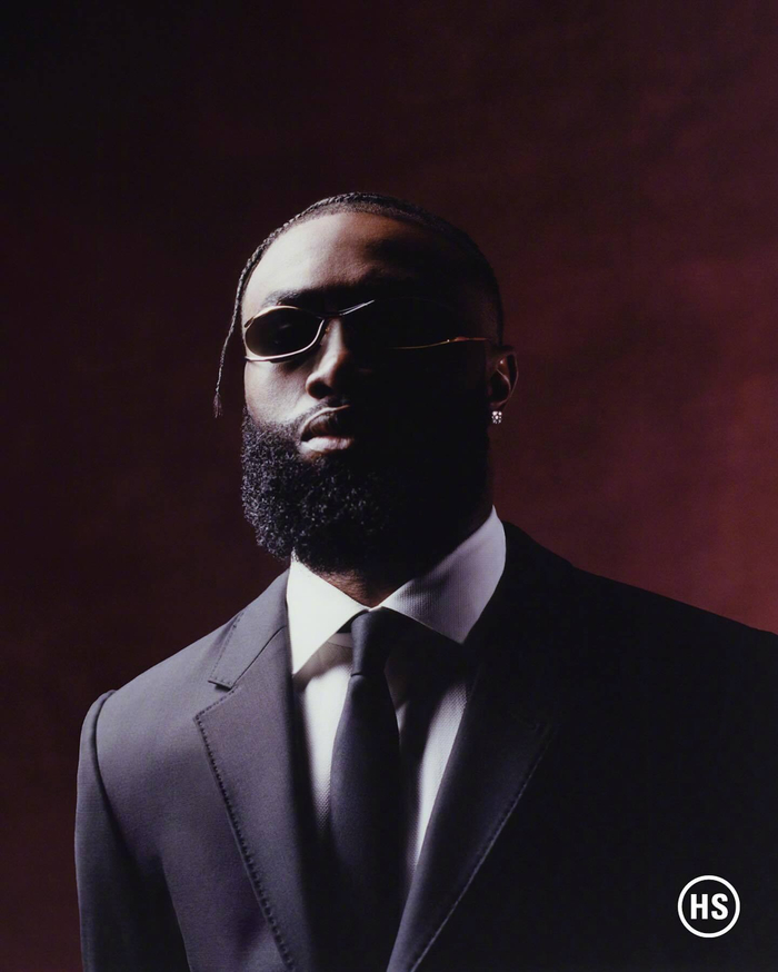 具备强叙事 具备强叙事